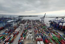 Κατάσχεση μεγάλης ποσότητας κοκαΐνης σε πλοίο ανοιχτά της Γαλλίας με προορισμό τον Πειραιά – Πέντε συλλήψεις