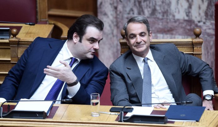 Ο Πιερρακάκης δίνει «ανάσες» στην κυβέρνηση και τον Μητσοτάκη