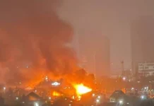 Επιδρομή της Ουκρανίας πλήττει πλοίο σε λιμάνι της Ρωσίας, υπάρχουν θύματα