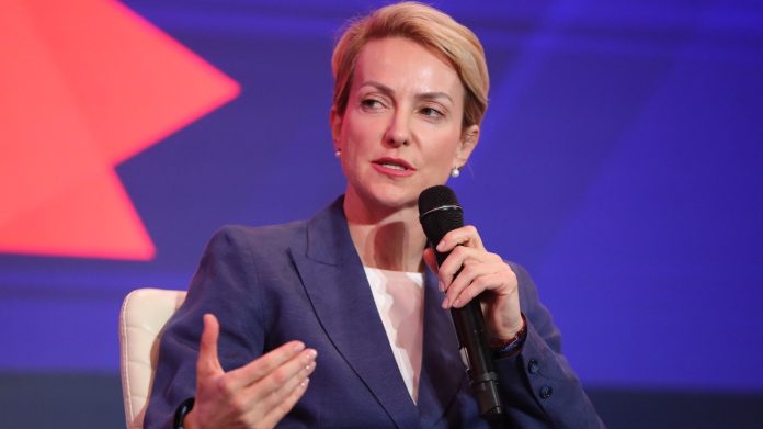 Σδούκου για ΟΠΕΚΕΠΕ: Ο Χιλετζάκης ήταν ανενεργό μέλος εδώ και χρόνια – Στο ΠΑΣΟΚ αποδεικνύονται ανεπίδεκτοι μαθήσεως