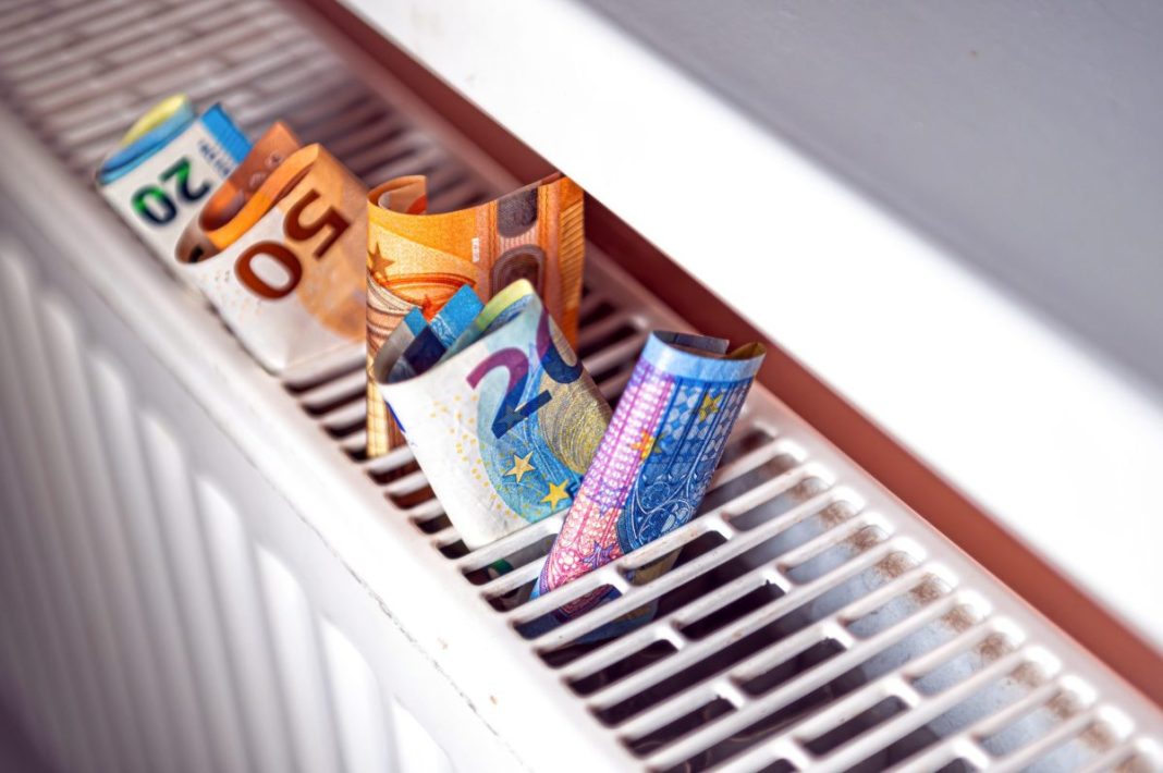 shutterstock_2075050663-1-scaled-e1760941346140