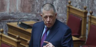 Στα κάγκελα γαλάζιοι βουλευτές για τα έργα υποδομής – Οργή για τον Ταχιάο