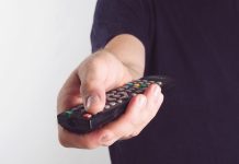 Αιτωλικό: Συλλήψεις για παράνομη αναμετάδοση συνδρομητικών καναλιών