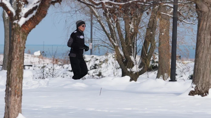 Χειμερινή καταιγίδα σαρώνει τις ΗΠΑ, σοβαρά προβλήματα σε δρόμους και αεροδρόμια – (VIDEO-ΦΩΤΟ)