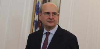 Μπουρλότο Χατζηδάκη στον ανασχηματισμό!