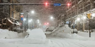 Σε επιφυλακή 16 εκατ. Αμερικανοί για σφοδρή χιονοθύελλα που αναμένεται να «χτυπήσει» τις επόμενες ώρες