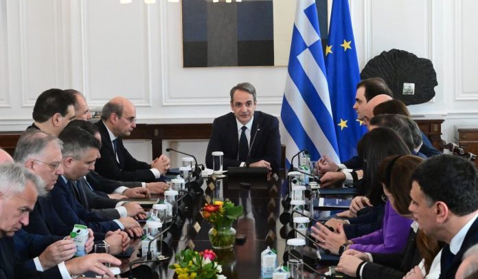 Μετά τις γιορτές ο ανασχηματισμός – Τα ονόματα των υπουργών που ακούγονται