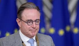 Βρυξέλλες: Κρίσιμες διαπραγματεύσεις για τη χρηματοδότηση της Ουκρανίας – Φον ντερ Λάιεν και Μερτς πιέζουν το Βέλγιο