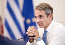 Συγκρατημένη αισιοδοξία από το Μέγαρο Μαξίμου για τη συνάντηση της Τρίτης με τους αγρότες