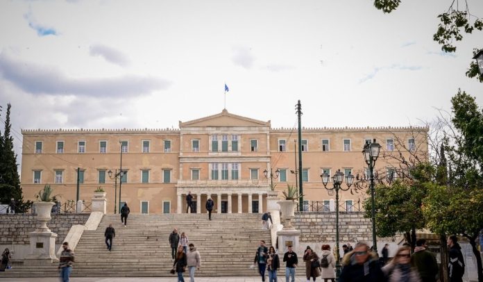 GPO: 7 στους 10 υπέρ της πολιτικής αλλαγής