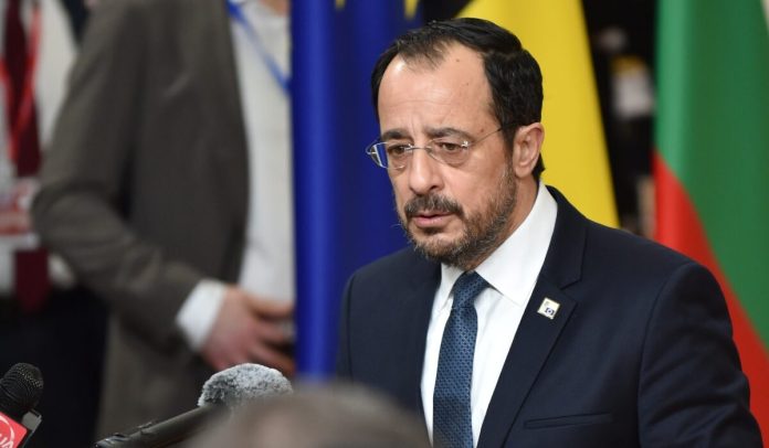 Politico: Στην κορυφή η διαφθορά στην Κύπρο ενώ κατέχει την Προεδρία της ΕΕ