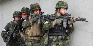 Η Δανία απελευθέρωσε τους κανόνες εμπλοκής για Γροιλανδία: «Αν οι Αμερικανοί εισβάλουν πυροβολήστε τους»!