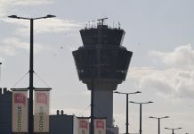 Πολιτική με εράνους, κυβέρνηση με παρακαλετά