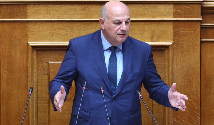 Έκθεση ιδεών του υπουργείου για τον εμβολιασμό των ζώων