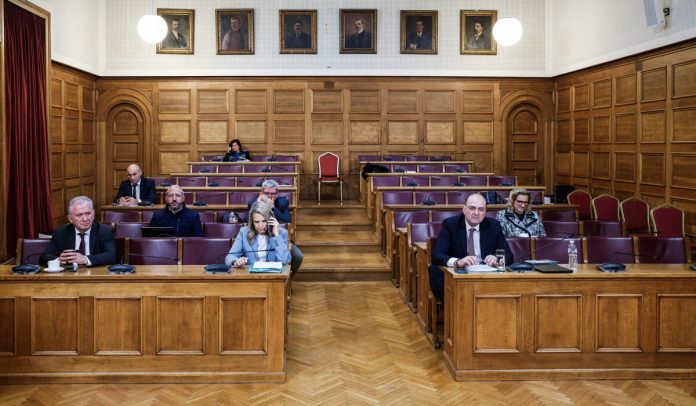 ΟΠΕΚΕΠΕ: «Επιτήδειοι δήλωναν τον λόφο Καστά για επιδοτήσεις, ενώ οι αρχαιολόγοι έψαχναν τον τάφο του Μ. Αλέξανδρου»