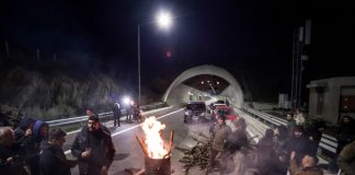 Αγρότες: «Ψύχος» πριν τη συνάντηση στο Μαξίμου – «Υπονομευτική η κίνηση της κυβέρνησης»