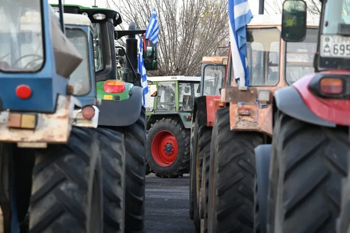 Αγρότες: Ξεκινά σήμερα ο 48ωρος αποκλεισμός στα τελωνεία Προμαχώνα, Εξοχής, Ευζώνων και Νίκης