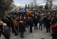 Στις 13:00 η συνάντηση των αγροτών με τον Μητσοτάκη την Τρίτη στο Μέγαρο Μαξίμου
