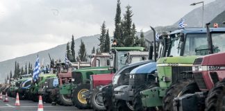 Με ρεύμα, πετρέλαιο, αποζημιώσεις κόντρα στα μπλόκα η κυβέρνηση – Τι ανακοινώνει σήμερα ο Τσιάρας για τους αγρότες