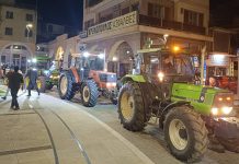 Πορεία στο κέντρο της Τρίπολης έκαναν τα τρακτέρ