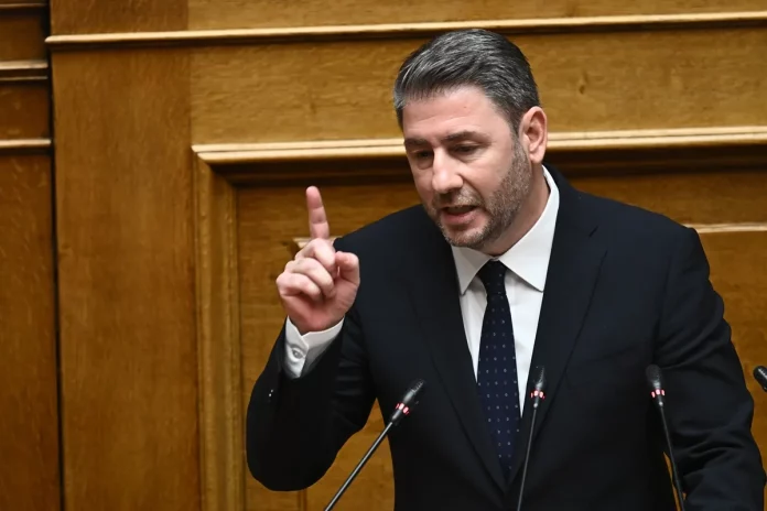 Ανδρουλάκης: Είστε πολιτικοί απατεώνες, κύριοι της κυβέρνησης – Να παραιτηθεί ο Φλωρίδης άμεσα