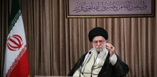 The Times: O Χαμενεΐ ετοιμάζει σχέδιο διαφυγής στη Μόσχα