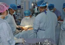 Κινέζοι χειρουργοί διατήρησαν το κομμένο αυτί μιας γυναίκας στο πόδι της για 5 μήνες