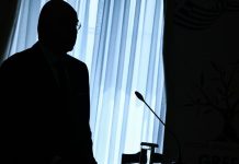 Στα ερείπια του νόμου Δένδια!