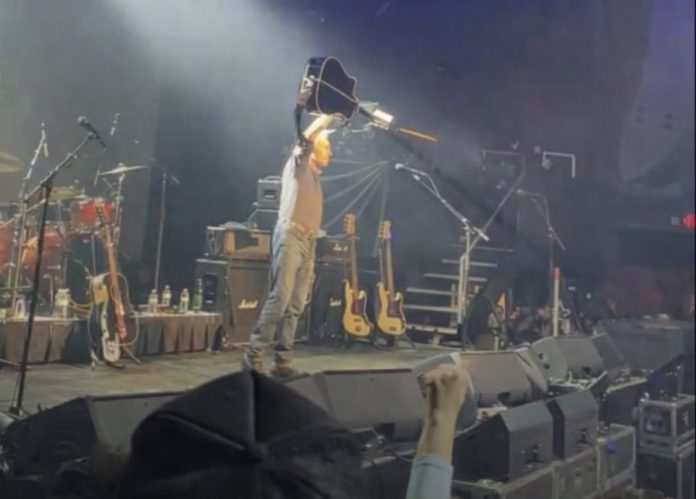 Μινεάπολη: Μαζικές διαδηλώσεις κατά της ICE – Στο πλευρό τους ο Μπρους Σπρίνγκστιν