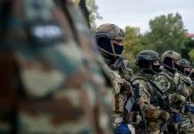 Απόσυρση του νομοσχεδίου για τις Ένοπλες Δυνάμεις ζητά η αντιπολίτευση – Ένσταση αντισυνταγματικότητας κατέθεσε το ΠΑΣΟΚ