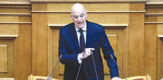 Μήνυμα Δένδια στόν Πρωθυπουργό: Μέ τό Διεθνές Δίκαιο δέν παίζουμε!