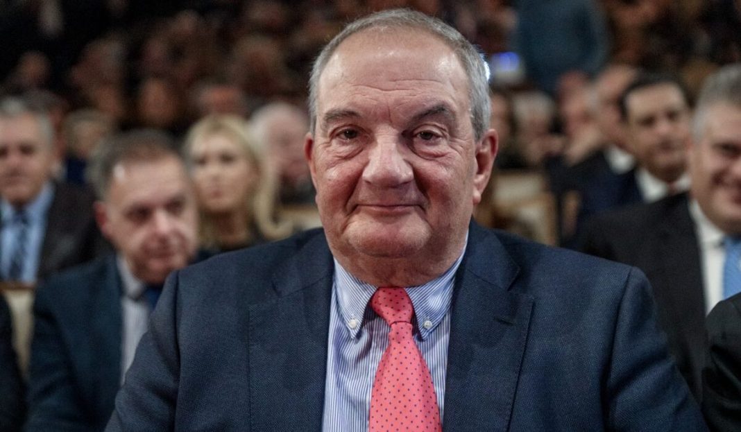 kostas_karamanlis-1200x700