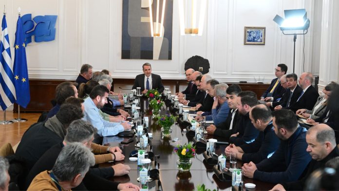 Μπρα ντε φερ κυβέρνησης – αγροτών: Τι έδωσε ο Μητσοτάκης στη συνάντηση – Προειδοποίηση σε όσους παραμένουν στα μπλόκα