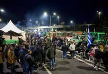 Στους αγρότες σερβίραν ξαναζεσταμένο φαγητό και θέλουν να τους πουν και ευχαριστώ για τον εμπαιγμό, της Καρυστιανού το «νέο» μυρίζει ήδη έντονα παλιό