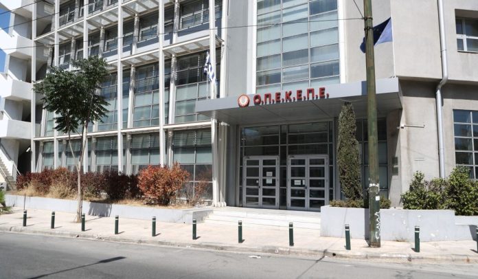 ΟΠΕΚΕΠΕ: Έρχονται νέες συλλήψεις σε Κρήτη, Τρίκαλα και Κοζάνη – Γνωστός αγροτοσυνδικαλιστής στο στόχαστρο