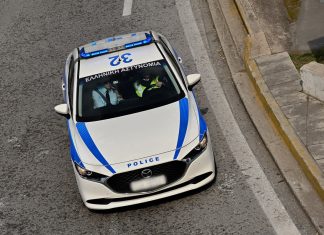 Χειροπέδες σε τρεις διακινητές μεταναστών σε περιοχές του Έβρου και της Ροδόπης