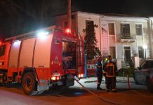 Άγνωστοι έβαλαν φωτιά στο Πνευματικό Κέντρο του Δήμου Μοσχάτου-Ταύρου