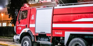Μεγάλη φωτιά σε πολυκατοικία στα Γιαννιτσά – Κάηκε ολοσχερώς ιατρείο – (VIDEO)