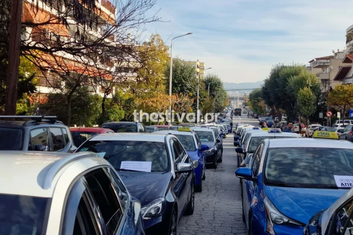 Νέα 24ωρη απεργία των οδηγών ταξί στη Θεσσαλονίκη – Συγκέντρωση και μοτοπορεία την Τετάρτη