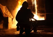 Νεκρός και πάνω από 20 τραυματίες σε πλήγματα της Ρωσίας στη νοτιοανατολική Ουκρανία