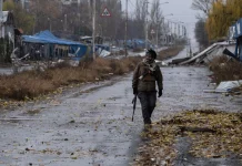 Σχεδόν 2 εκατ. θύματα έχουν οι στρατοί της Ρωσίας και της Ουκρανίας, εκτιμά νέα έρευνα
