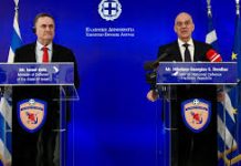 Hürriyet: «Η Αθήνα λειτουργεί ως ασπίδα και ως σπαθί κατά της Άγκυρας»