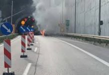 Ηγουμενίτσα: Φωτιά σε βανάκι στην Εγνατία πριν το τούνελ Βασιλικού