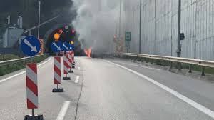 αρχείο λήψης (3)