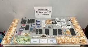 Στο εδώλιο κύκλωμα ηρωίνης στη Ρόδο: «Αρχηγός» 36χρονος, ανήλικος στο κύκλωμα και δεκάδες χιλιάδες ευρώ. Δικογραφία για τέσσερα άτομα