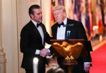 Ο Τραμπ έδωσε εντολή στις ομοσπονδιακές υπηρεσίες να σταματήσουν τη συνεργασία με την Anthropic