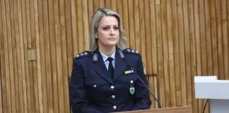 Ας είναι προσεκτικότερη η εκπρόσωπος της ΕΛ.ΑΣ Ας είναι προσεκτικότερη η εκπρόσωπος της ΕΛ.ΑΣ