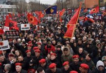 Κόσοβο: Διαδηλώσεις υπέρ πρώην διοικητών του UCK που δικάζονται για εγκλήματα πολέμου