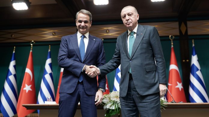 Ερντογάν: Με τον Μητσοτάκη συζητήσαμε για το Αιγαίο και τη Μεσόγειο