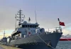 Έδεσε στο λιμάνι του Πειραιά τουρκικό πολεμικό πλοίο – Τι γίνεται με το πρόγραμμα των ναρκοθηρευτικών του Πολεμικού Ναυτικού